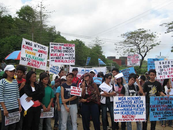 The women of Aroroy fight to be heard