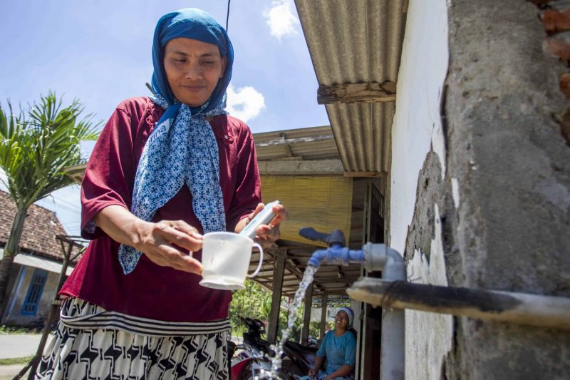 Women farmers fight for clean water and hazardous waste clean-up in Lakardowo, Indonesia